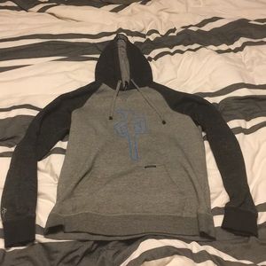 Authentic Red Dragon street wear hoodie size S